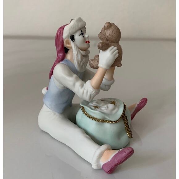 Vintage 1987 Hallmark Keepsake Mime Clown Teddy Bear Ornament - Picture 12 of 16